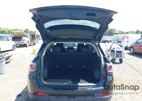 2022 Jeep Compass Latitude Fwd из США, поврежденный, VIN 3C4NJCBB6NT137361